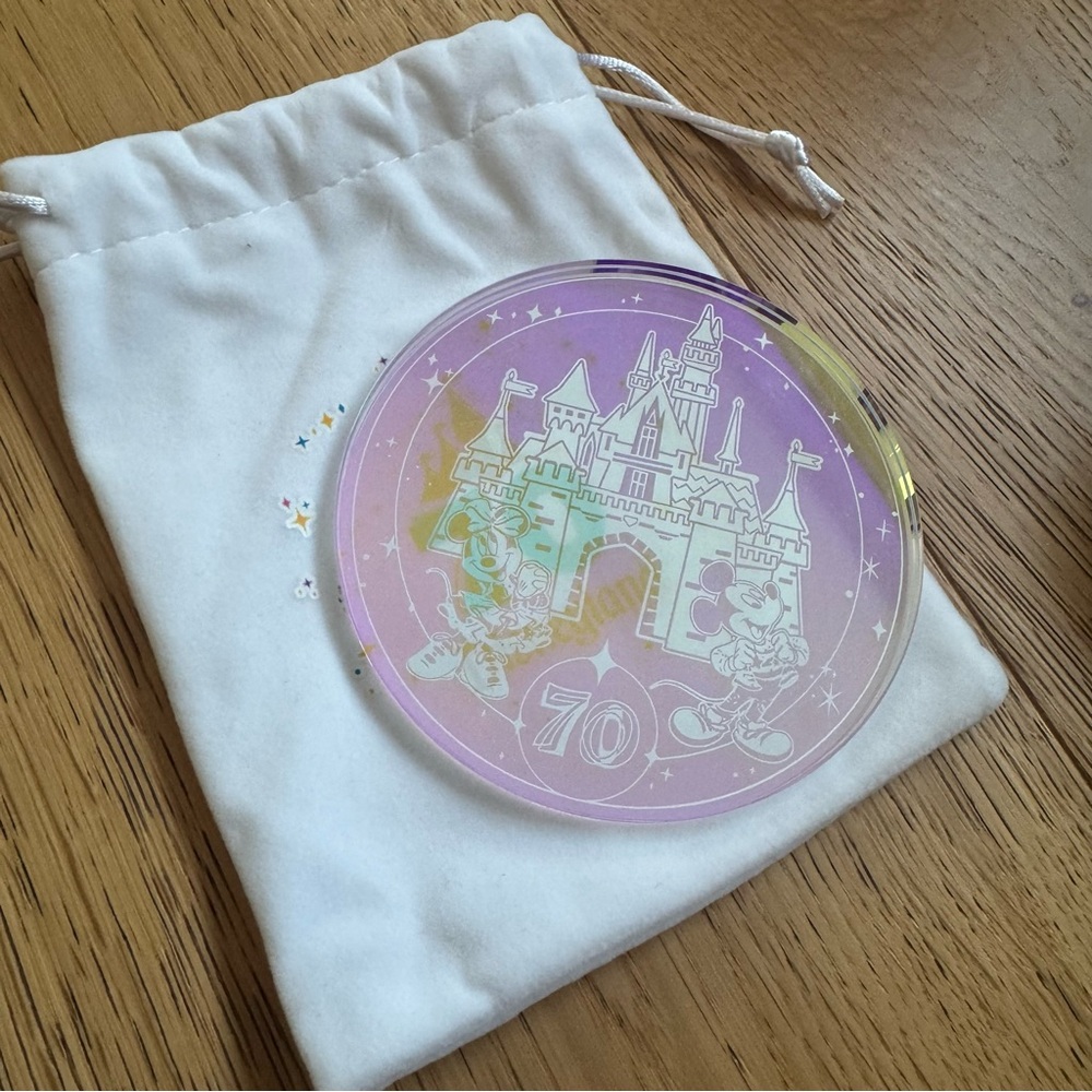 ARRIBAS BROTHERS DISNEY DISNEYLAND 70TH ANNIVERSARY CASTLE GLASS JUMBO COIN